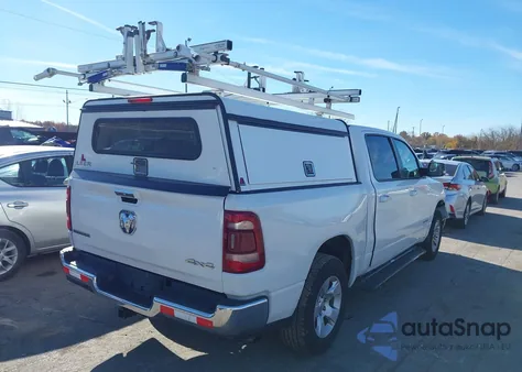 2020 Ram 1500 Big Horn 4X4 5'7 Box z USA, uszkodzony, nr VIN 1C6RRFFG3LN263389